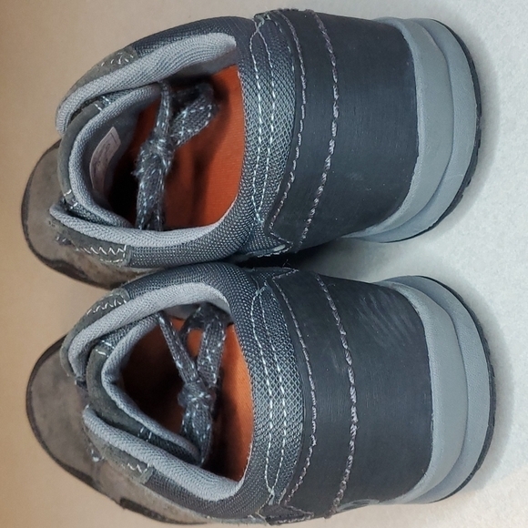 Merrell Suede Trail Shoes - Picture 6 of 13